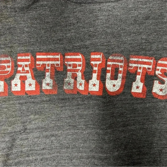Women’s Retro Sports Brand Patriots T Shirt Size XXL 2XL - Picture 3 of 5